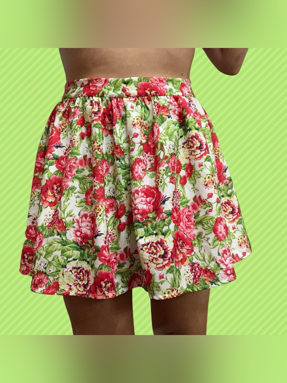 Forever 21 Floral Mini Skirt in White, Pink & Green
